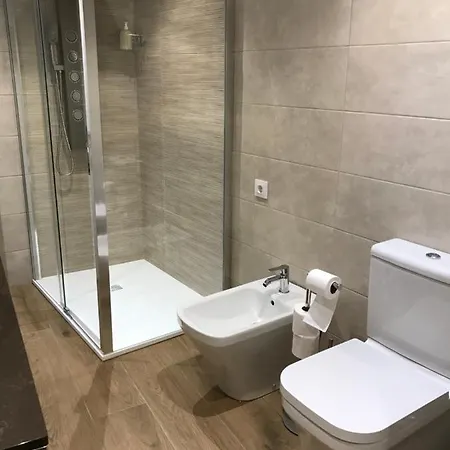 Vista Al Puerto De Ii Finisterre