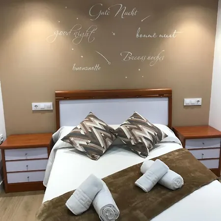 Vista Al Puerto De Ii * Finisterre