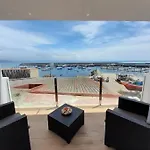 Vista Al Puerto De Ii Finisterre